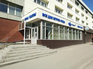 Магазин в Екатеринбурге, ул. Декабристов, 14